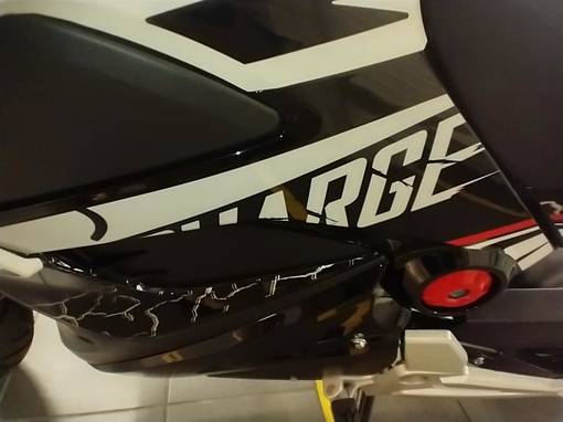 SuperMoto Sivukate keski oikea - SuperMoto varaosat - VT128982 - 1