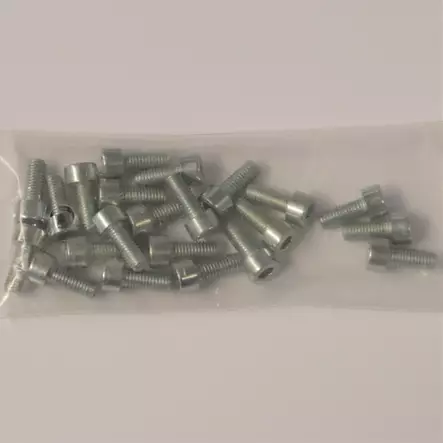 Kruiser: Jarrulevyn kiinnitysruuvisarja - Kruiser 2.0 varaosat - VT129663 - 1