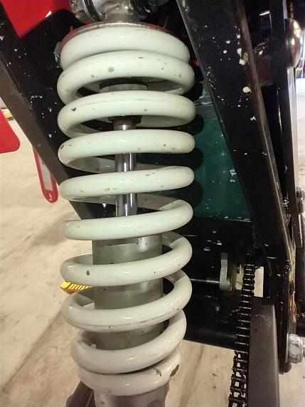 Kids Cross Takaiskunvaimennin - Kids Cross varaosat  - VT124857 - 1