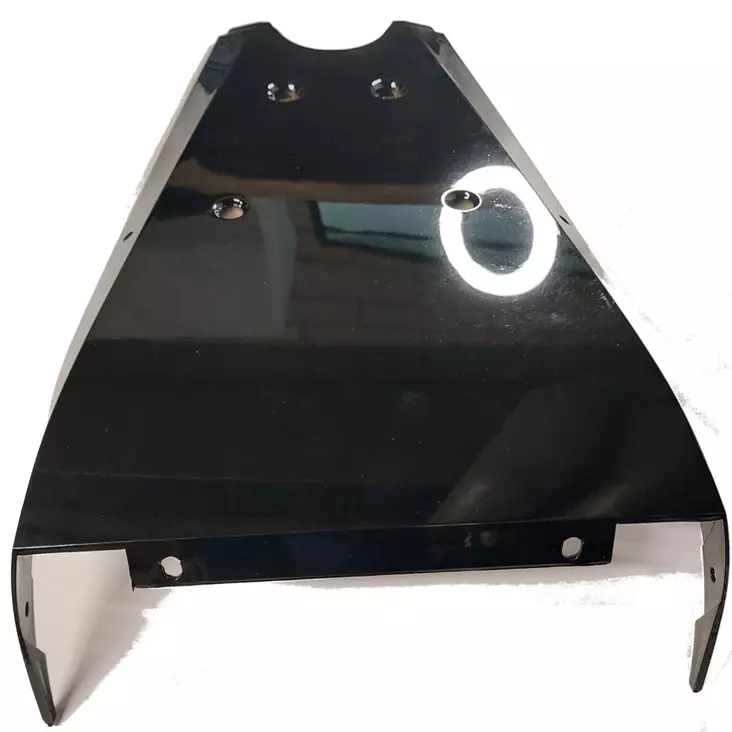 Kruiser Long Range Style: jalkatilan etuosan muovisuojus ulkopuolella, musta - Kruiser Long Range Style varaosat - VT134857 - 1