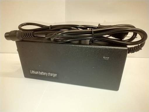 Lasten/Caravan Kruiser: Laturi - Lasten Kruiser varaosat - VT125687 - 1