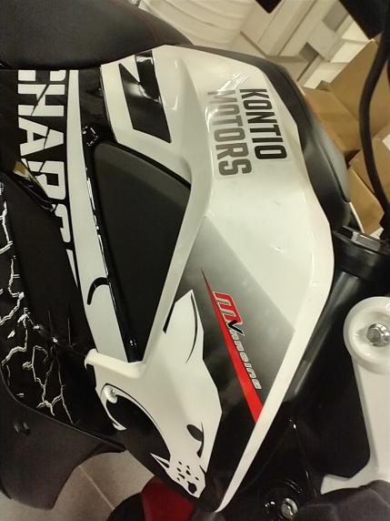 SuperMoto Etusivukate oikea - SuperMoto varaosat - VT128988 - 1