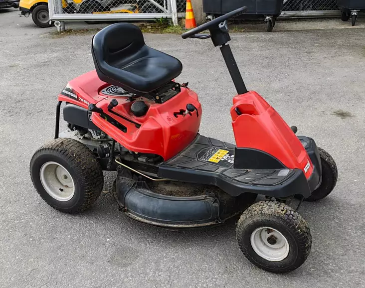 Käytetty MTD Mini Rider 76SD Ajoleikkuri - Käytetyt ajoleikkurit - MTD-MINI - 1